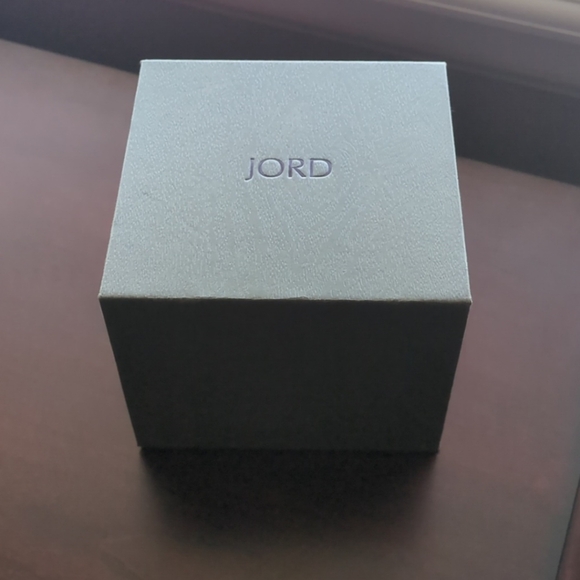 JORD Frankie Wooden Watch Purpleheart - Picture 6 of 7